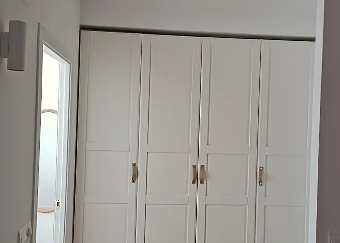 Apartamento Reformado Y Luminoso En Chamberi, Madrid